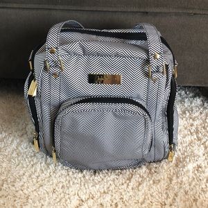 Jujube Pump Bag